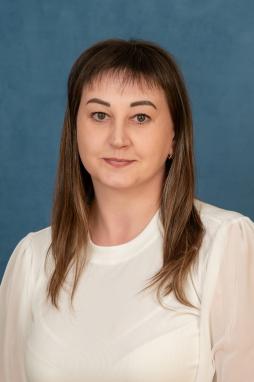 Шадрина Анна Михайловна